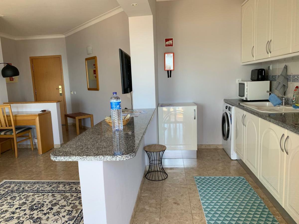 Panoramic Apartment In Portimao: Ocean View, Wifi Экстерьер фото