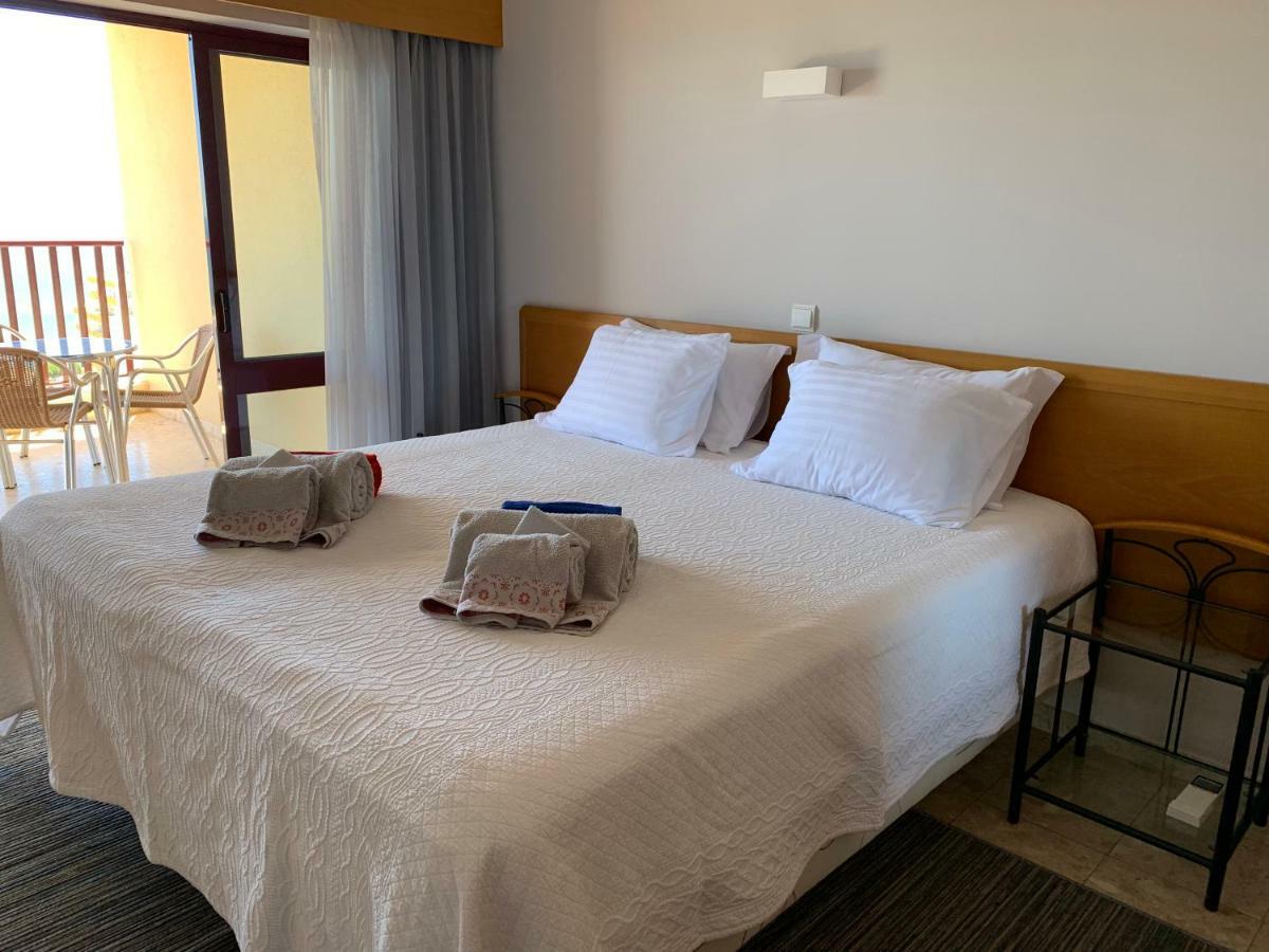 Panoramic Apartment In Portimao: Ocean View, Wifi Экстерьер фото